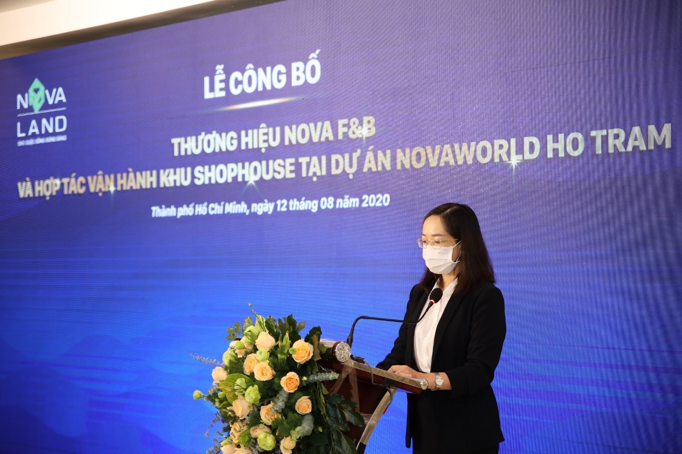 Bà Võ Đoan Thùy - Giám đốc điều hành Nova F&B phát biểu tại sự kiện 