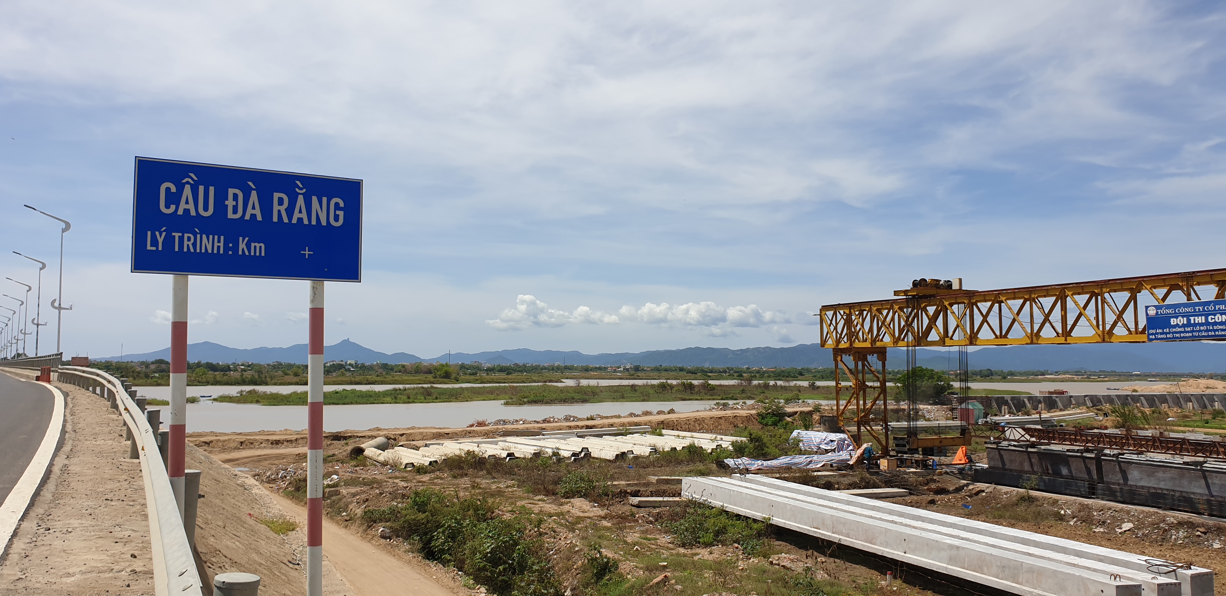 Tỉnh Phú Yên quyết định điều chỉnh tăng vốn dự án kè chống sạt lở bờ tả sông Ba