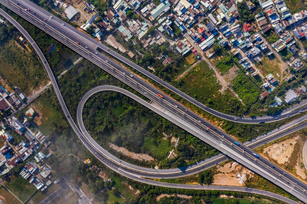 Hạ tầng giao thông được đầu tư mạnh mẽ đã tạo động lực cho Đồng Nai phát triển bứt phá.
