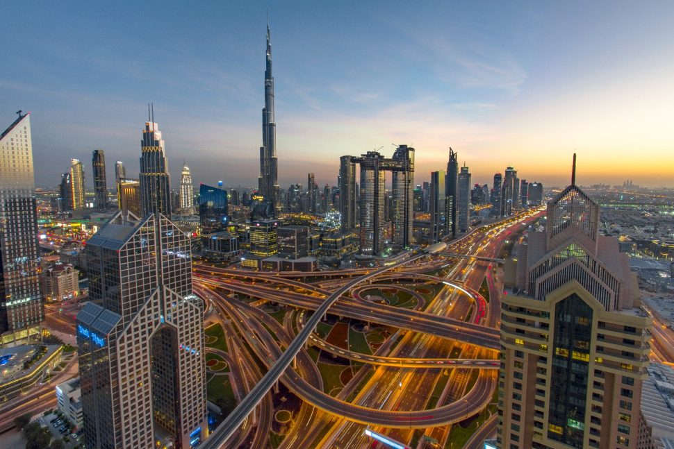 Tòa tháp chọc trời Burj Khalifa (Dubai) – một trong những khu phức hợp sang trọng bậc nhất thế giới (Ảnh: Nizam Abdul Latheef).