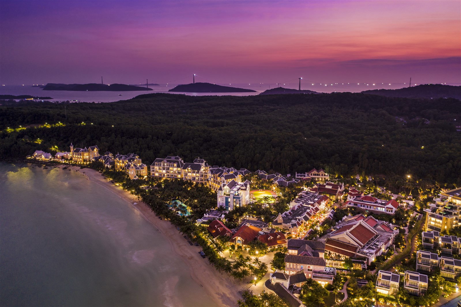 Nam Phú Quốc nổi tiếng với những công trình du lịch, nghỉ dưỡng, giải trí đẳng cấp