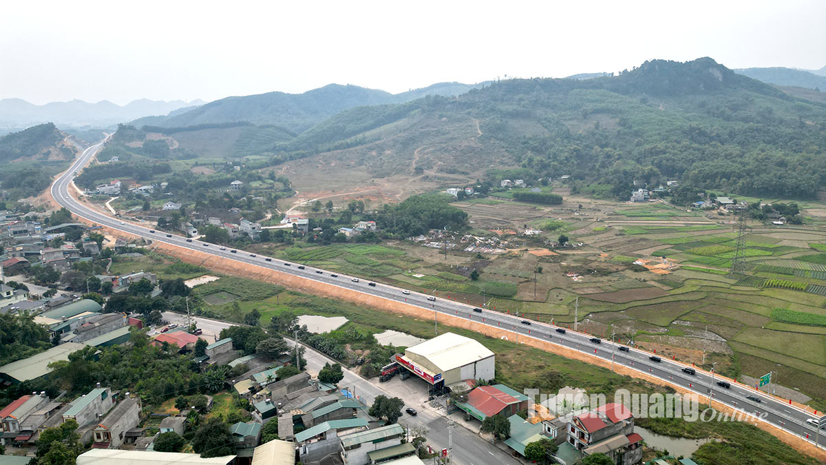 Cao tốc Tuyên Quang - Phú Thọ chính thức khánh thành đưa vào sử dụng- Ảnh 14.