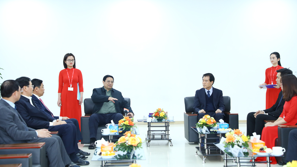 Thủ tướng Phạm Minh Chính thăm doanh nghiệp Bắc Giang- Ảnh 1.