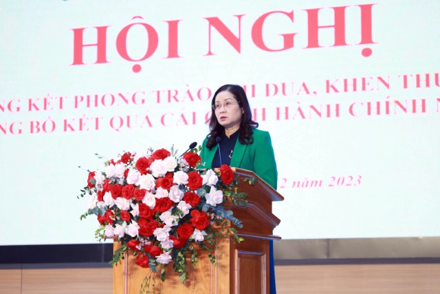 Hà Giang tổng kết phong trào thi đua, công tác khen thưởng và công bố kết quả cải cách hành chính năm 2023- Ảnh 3.