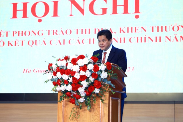 Hà Giang tổng kết phong trào thi đua, công tác khen thưởng và công bố kết quả cải cách hành chính năm 2023- Ảnh 6.