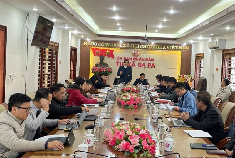 Chủ tịch UBND tỉnh Trịnh Xuân Trường làm việc với thị xã Sa Pa về tiền độ GPMB các dự án trọng điểm- Ảnh 2.