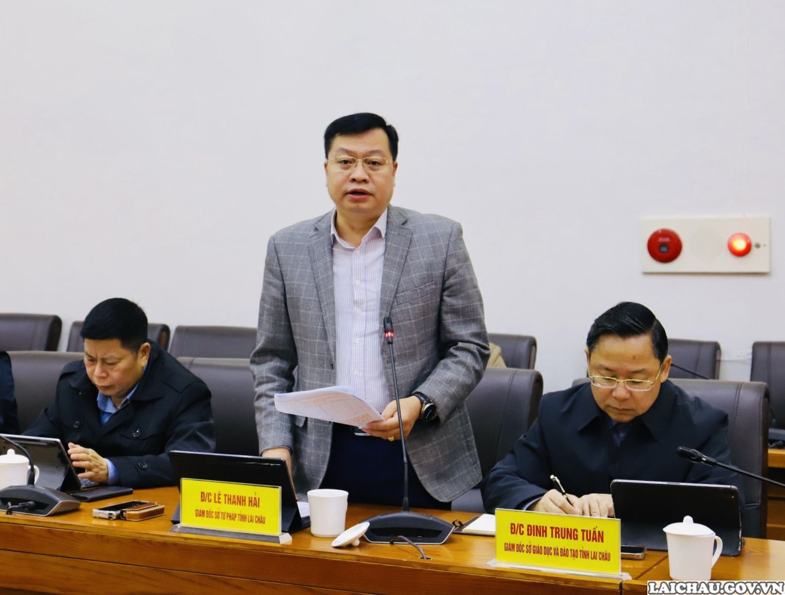 Lai Châu: Tăng cường trách nhiệm của người đứng đầu trong thực hiện TTHC, cung cấp dịch vụ công- Ảnh 4.