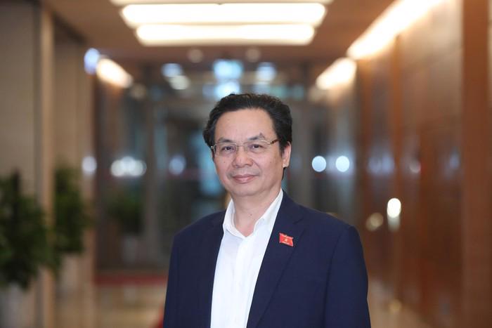 GS.TS. Hoàng Văn Cường, Ủy viên Ủy ban Tài chính - Ngân sách, Phó Hiệu trưởng trường Đại học Kinh tế Quốc dân