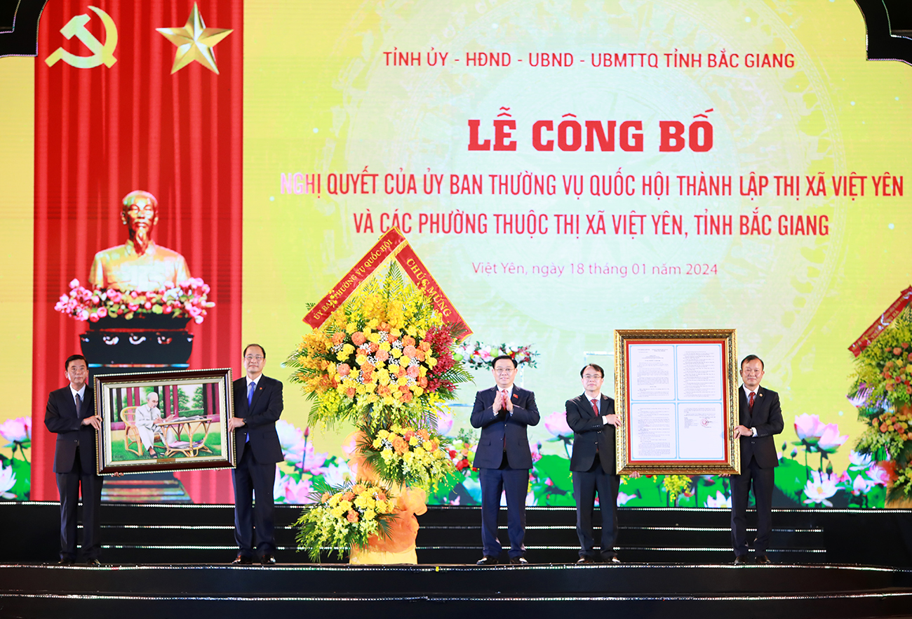 Bắc Giang: Lễ công bố Nghị quyết của Quốc hội về thành lập thị xã Việt Yên- Ảnh 3.