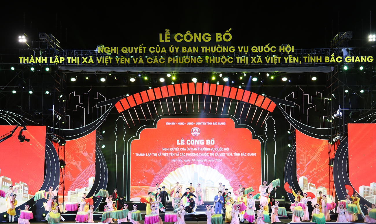 Bắc Giang: Lễ công bố Nghị quyết của Quốc hội về thành lập thị xã Việt Yên- Ảnh 6.