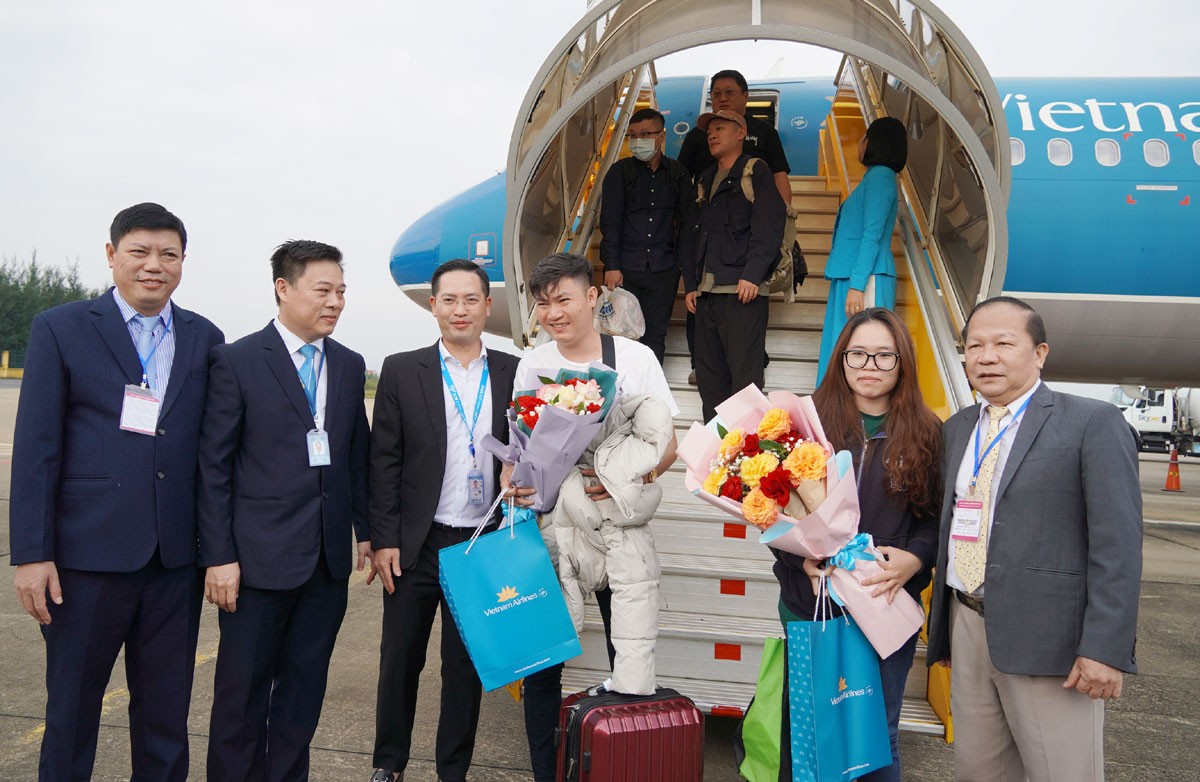 Quảng Bình: Đón đoàn khách du lịch đầu tiên bằng đường hàng không trong năm 2024- Ảnh 7.