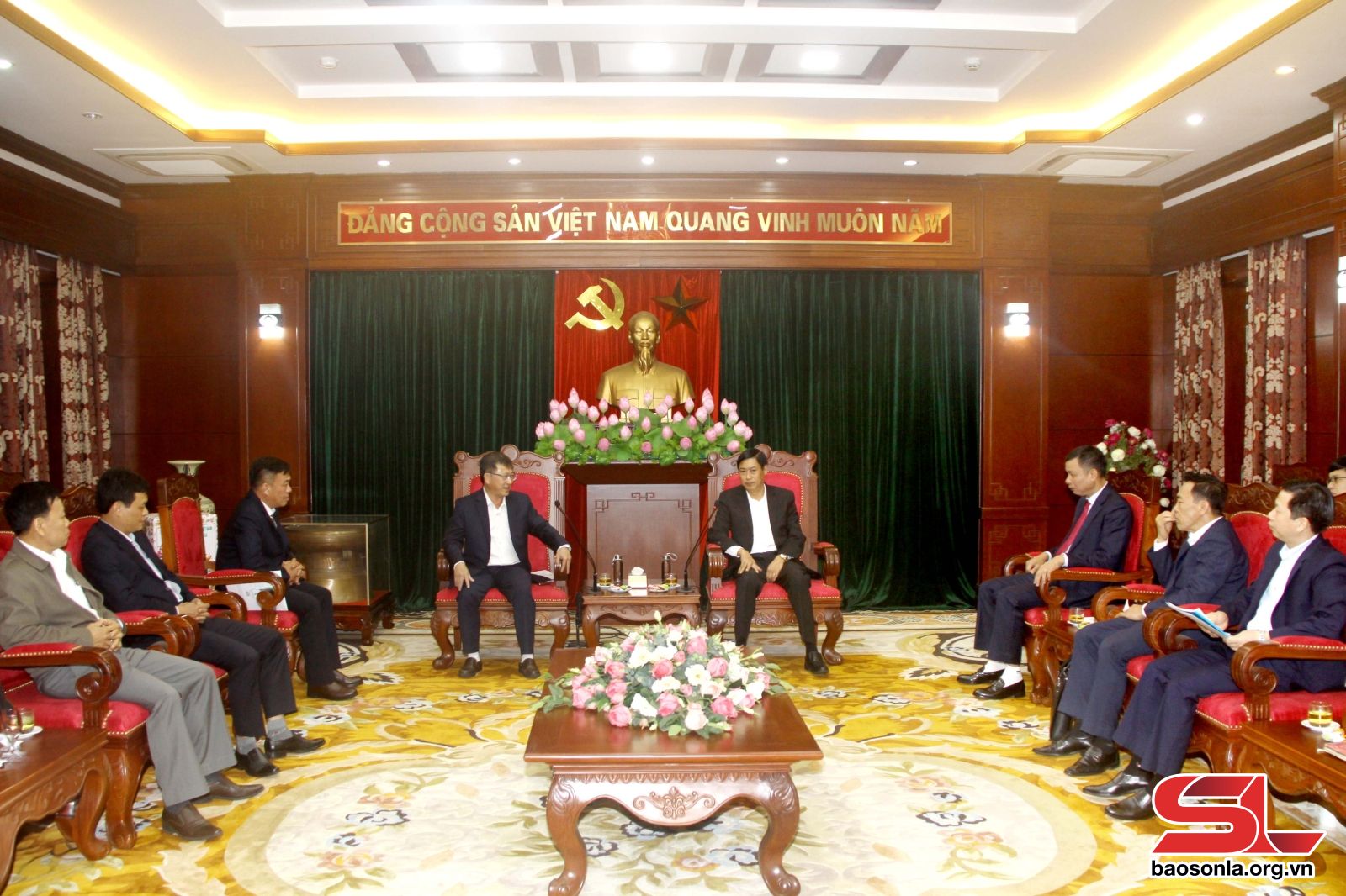 Sơn La: Thường trực Tỉnh ủy làm việc với Tập đoàn Công nghiệp Cao su Việt Nam- Ảnh 1.