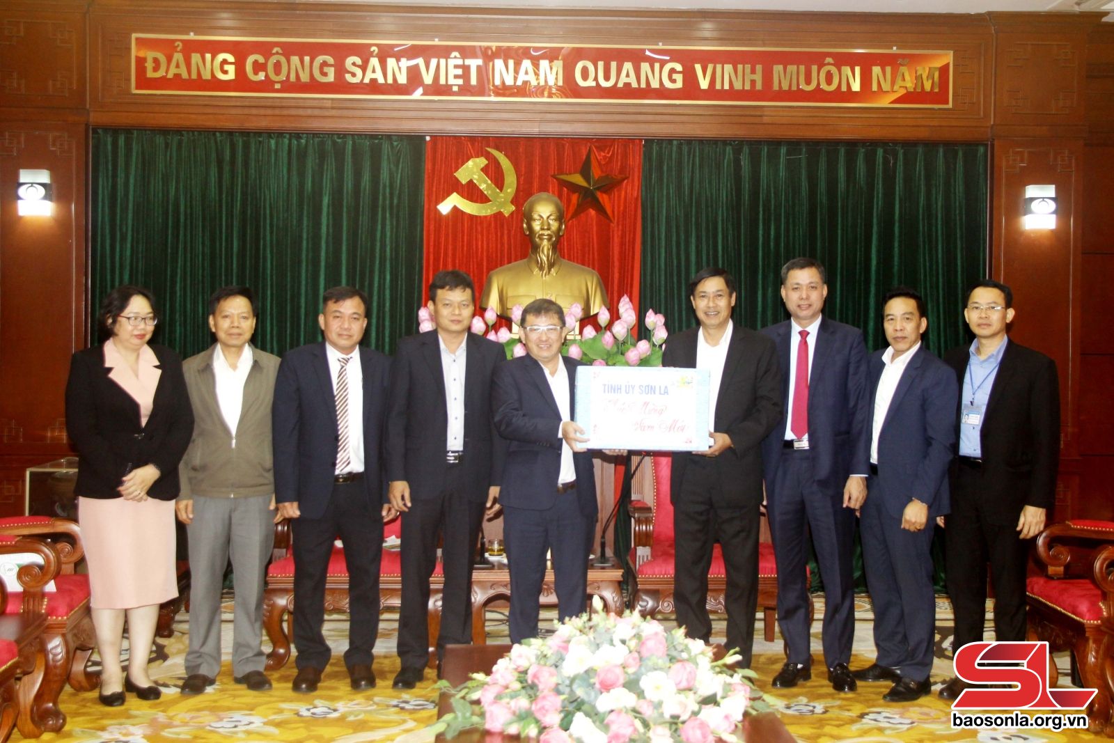 Sơn La: Thường trực Tỉnh ủy làm việc với Tập đoàn Công nghiệp Cao su Việt Nam- Ảnh 2.