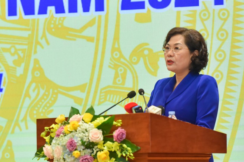 Thống đốc NHNN Nguyễn Thị Hồng: Linh hoạt chính sách tiền tệ, ổn định hệ thống
- Ảnh 1.