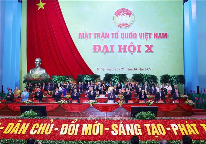 Khai mạc trọng thể Đại hội đại biểu toàn quốc MTTQ Việt Nam lần thứ X- Ảnh 9.