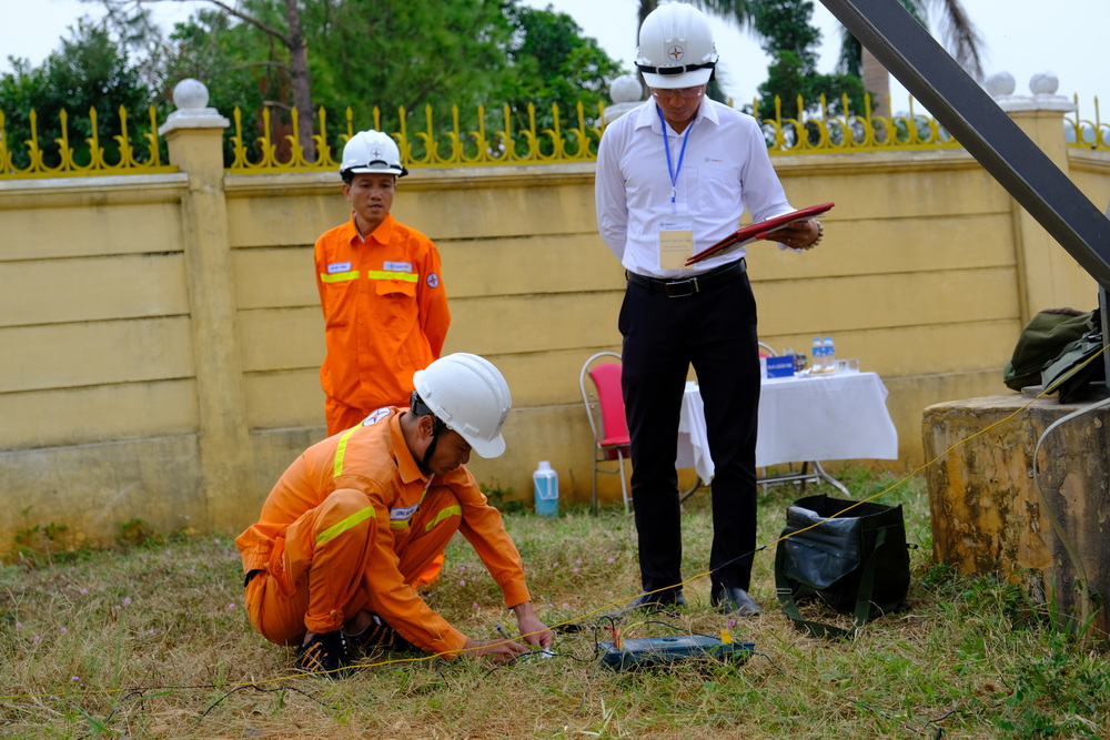 Công ty Truyền tải điện 1 tổ chức thành công kỳ thi nâng bậc năm 2024- Ảnh 12.