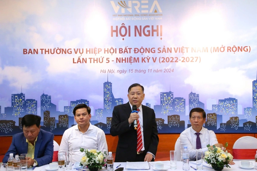 TS. Nguyễn Văn Khôi: Hiệp hội Bất động sản Việt Nam xác định công tác góp ý hoàn thiện chính sách là nhiệm vụ trọng tâm nhất- Ảnh 1.