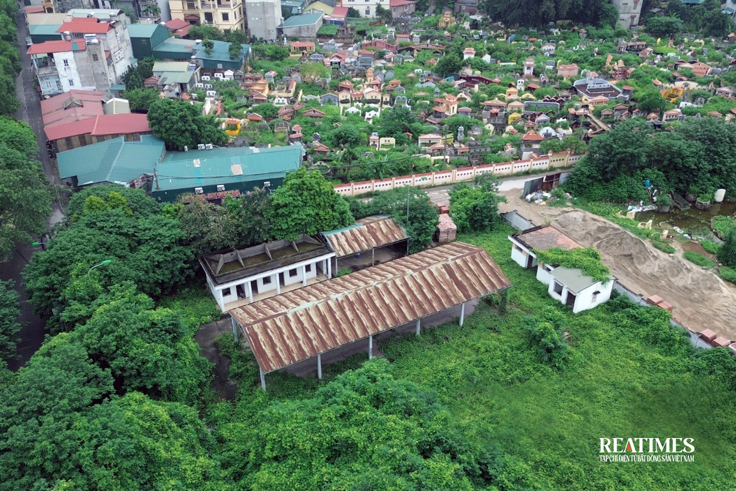 Hà Nội: Nhiều chợ xây mới tiền tỷ "bỏ hoang" chưa sử dụng?