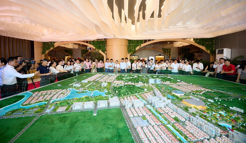 93% of Sun Group apartments in Ha Nam sold out immediately after launch- Ảnh 8.