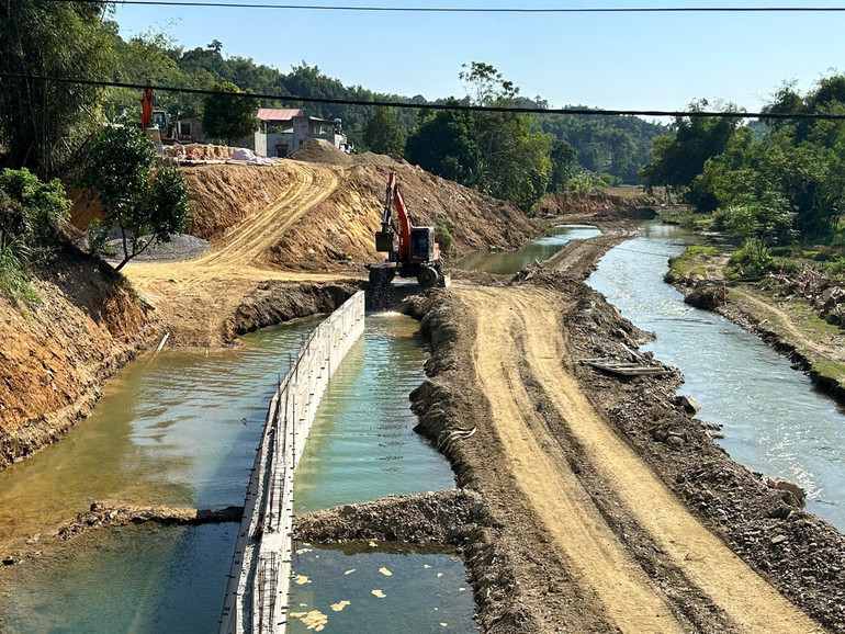 Bắc Kạn: Bạch Thông phấn đấu hoàn thành các công trình trọng điểm trong năm 2024- Ảnh 1.