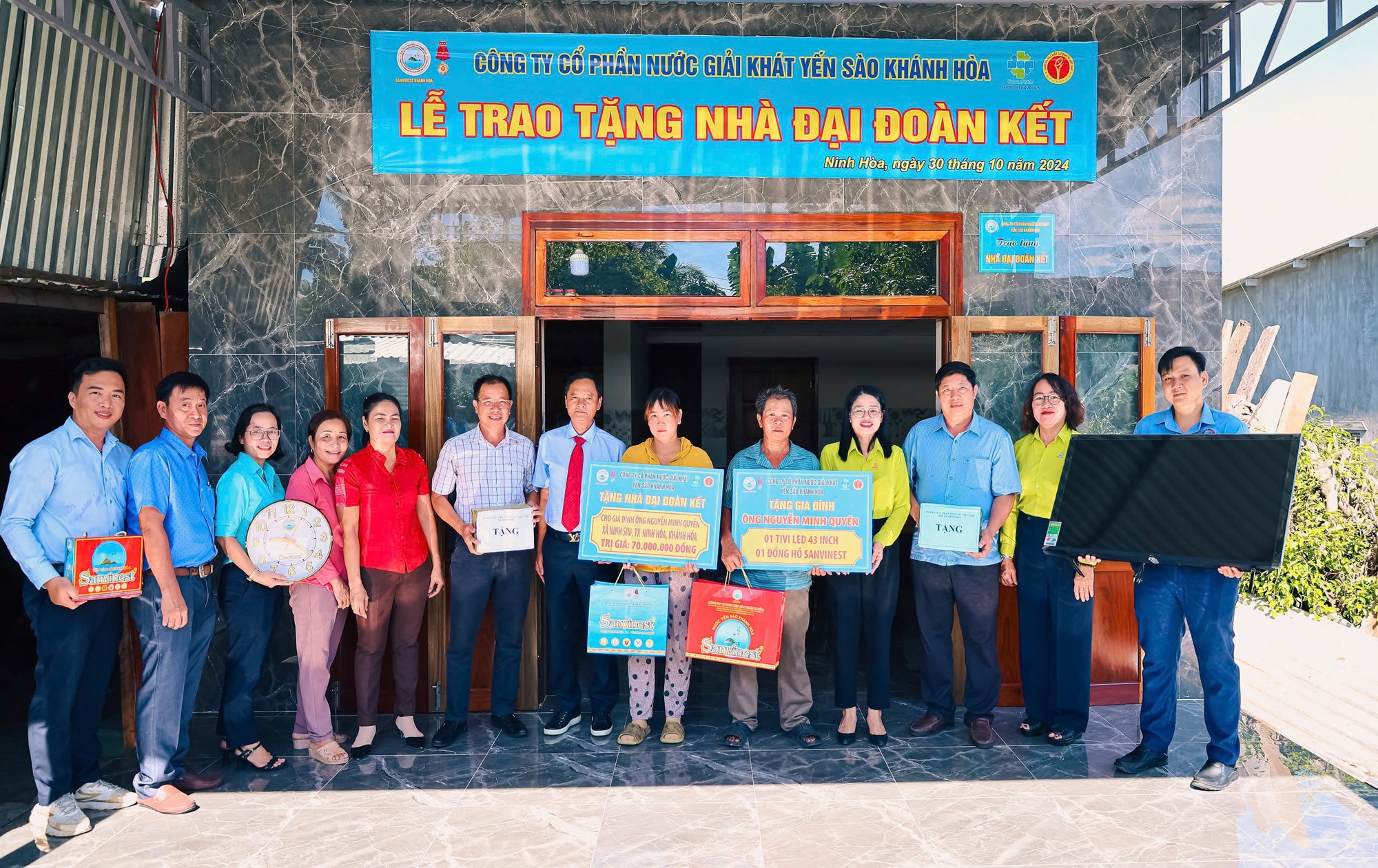 Sanvinest trao tặng 2 căn nhà đại đoàn kết cho gia đình có hoàn cảnh khó khăn tại Ninh Sim (TX.Ninh Hòa, Khánh Hòa) vào ngày 30.10