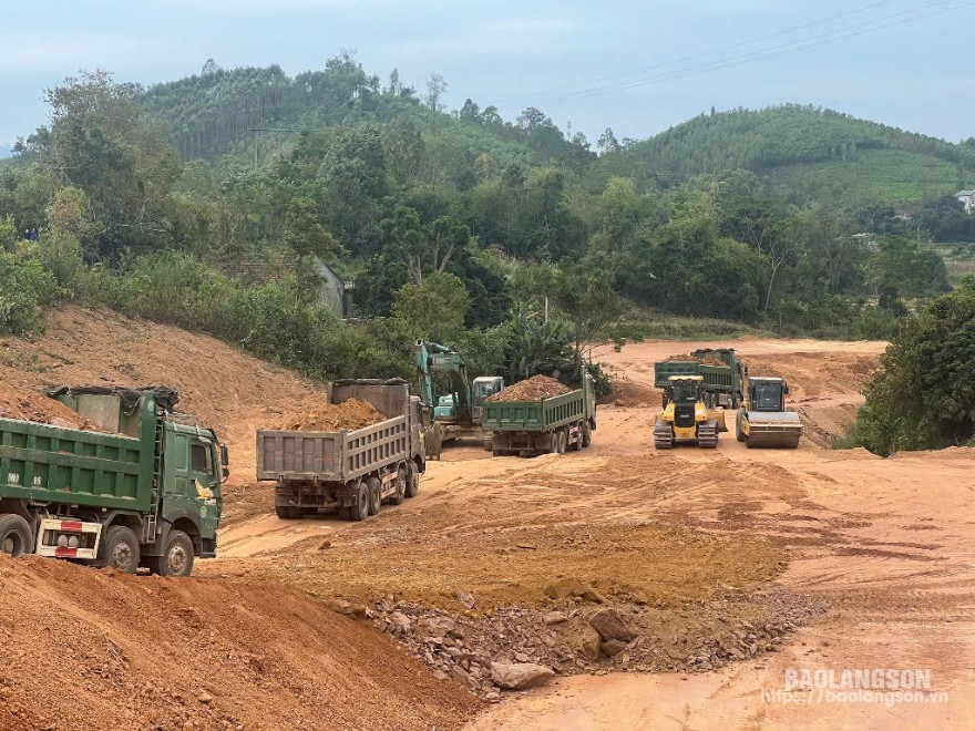 Lạng Sơn: Giải phóng mặt bằng KCN VSIP tăng tốc hoàn thành giai đoạn 1- Ảnh 1.