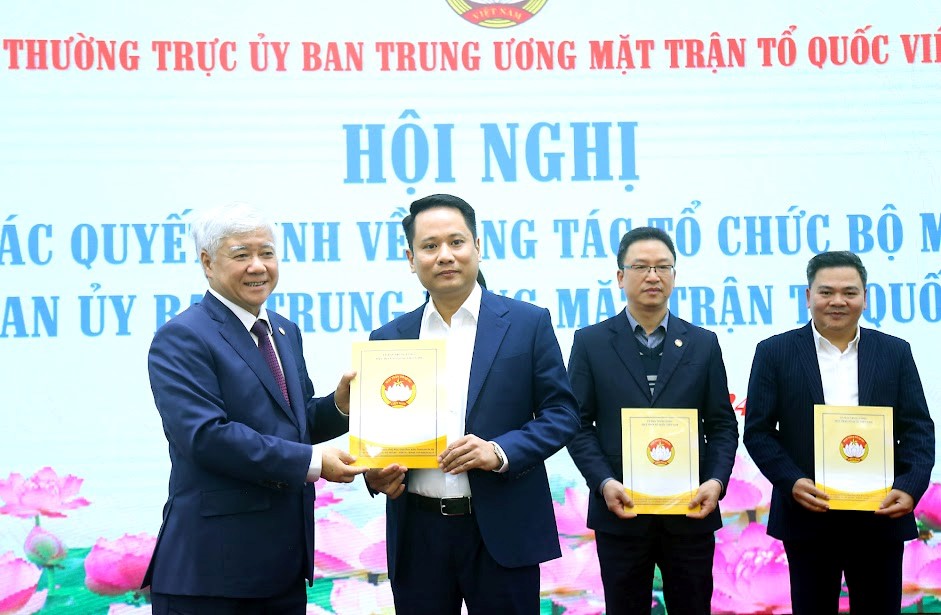 Nhà báo Trương Thành Trung giữ chức vụ Tổng Biên tập Báo Đại Đoàn Kết- Ảnh 2.