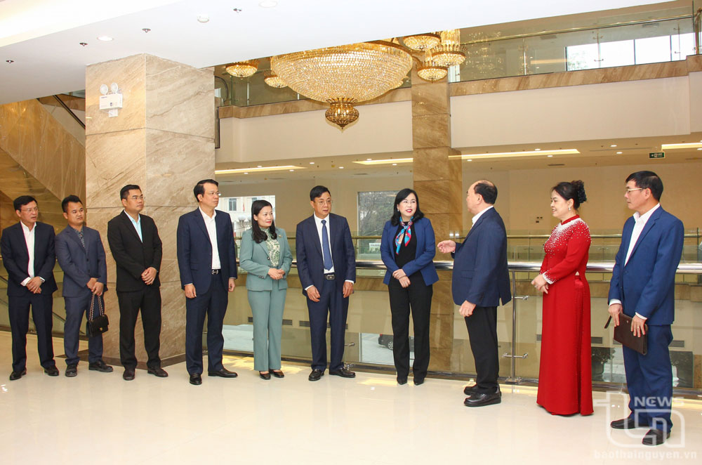 Lãnh đạo tỉnh Thái Nguyên thăm, động viên doanh nghiệp dịp đầu Xuân- Ảnh 3.