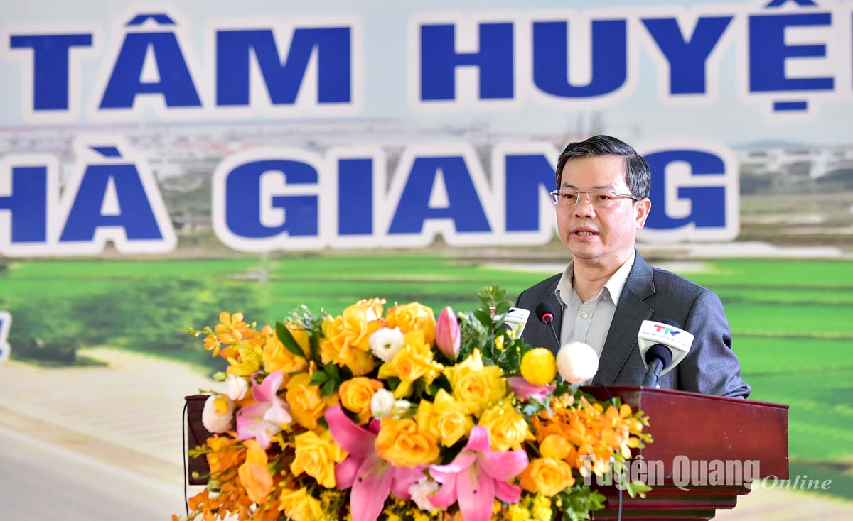 Tuyên Quang: Khánh thành Dự án đường trục phát triển đô thị từ thành phố đi trung tâm huyện Yên Sơn- Ảnh 3.