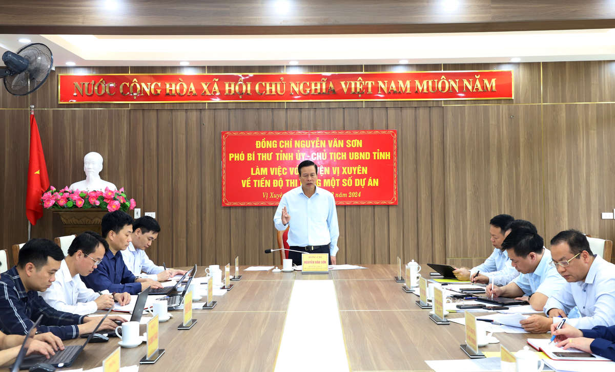 Hà Giang: Chủ tịch UBND tỉnh Nguyễn Văn Sơn làm việc với huyện Vị Xuyên về tiến độ thi công một số dự án- Ảnh 1.