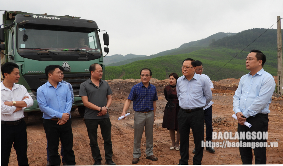 Chủ tịch UBND tỉnh Lạng Sơn kiểm tra tình hình thực hiện dự án giao thông trọng điểm tại huyện Đình Lập- Ảnh 2.