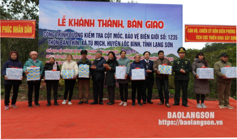 Lạng Sơn: Khánh thành đường kiểm tra lên giao mốc 1235 xã Tú Mịch, huyện Lộc Bình- Ảnh 4.