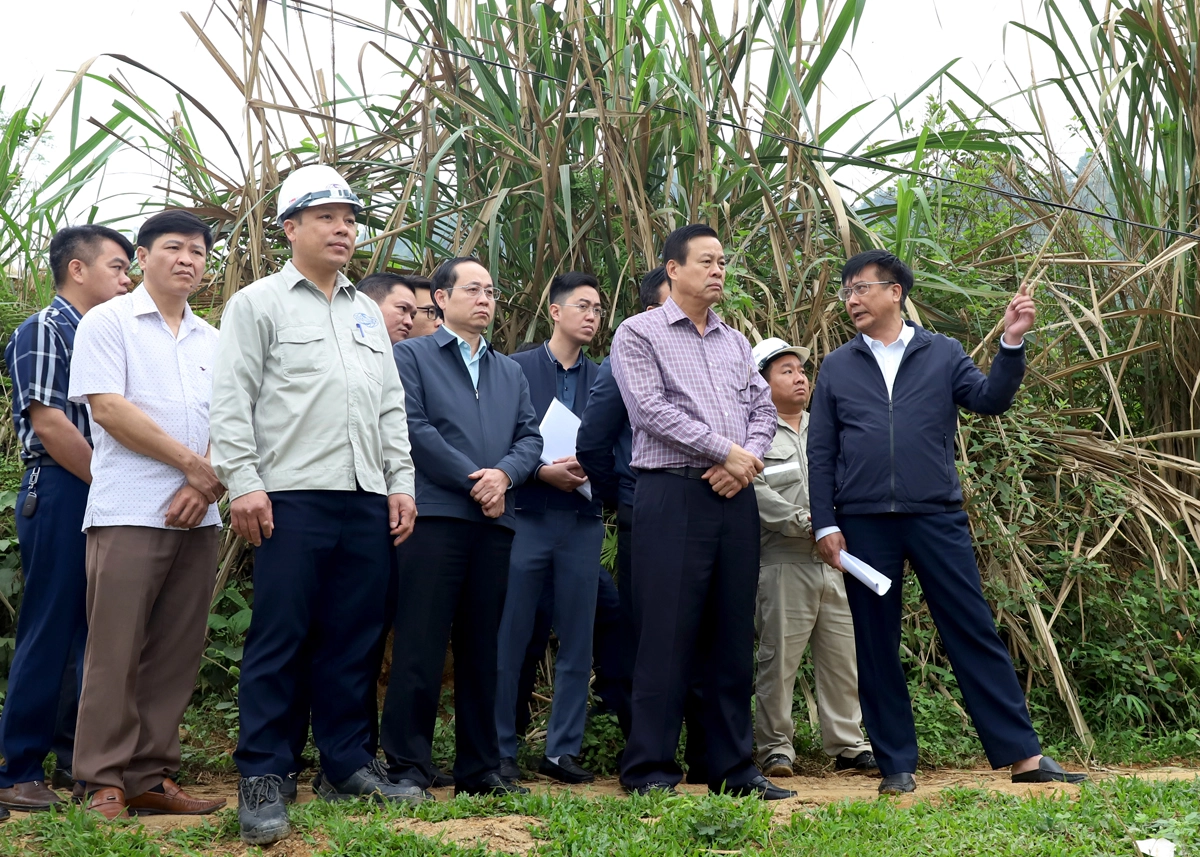 Chủ tịch tỉnh Hà Giang kiểm tra tiến độ Dự án Cao tốc Tuyên Quang – Hà Giang- Ảnh 3.