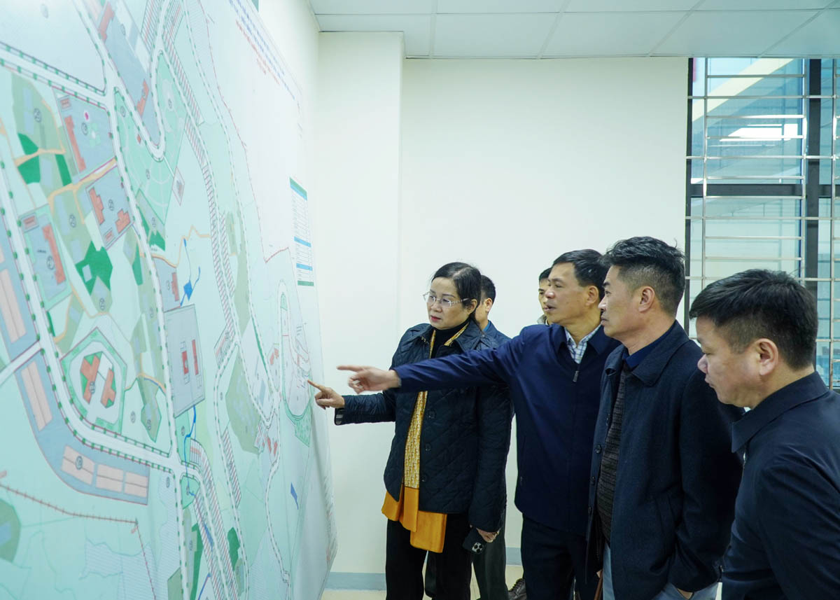 Hà Giang: Phó Chủ tịch tỉnh kiểm tra tiến độ một số dự án tại huyện Mèo Vạc- Ảnh 2.