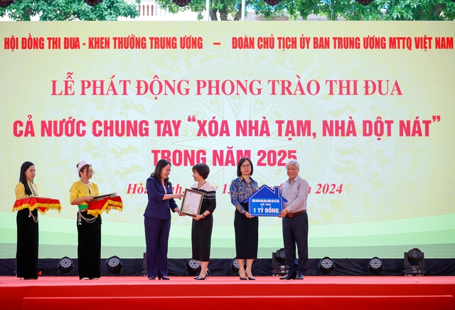 Thủ tướng Phạm Minh Chính: 'Ai có gì góp nấy' để xóa nhà tạm, nhà dột nát cho người nghèo- Ảnh 4.