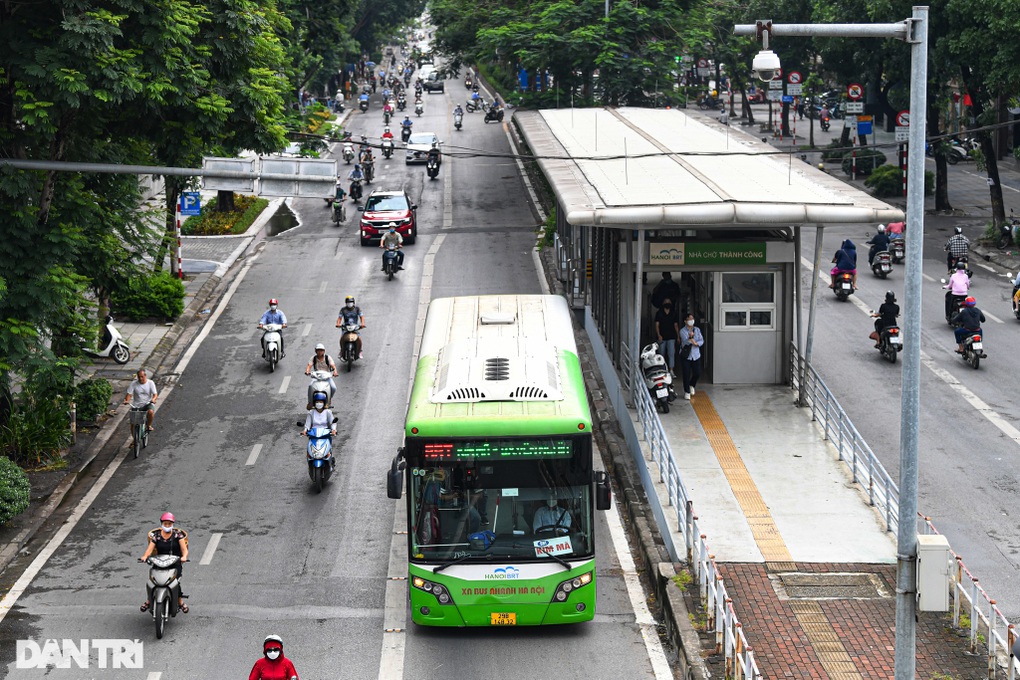  Hà Nội sẽ thay buýt nhanh BRT bằng đường sắt đô thị- Ảnh 1.