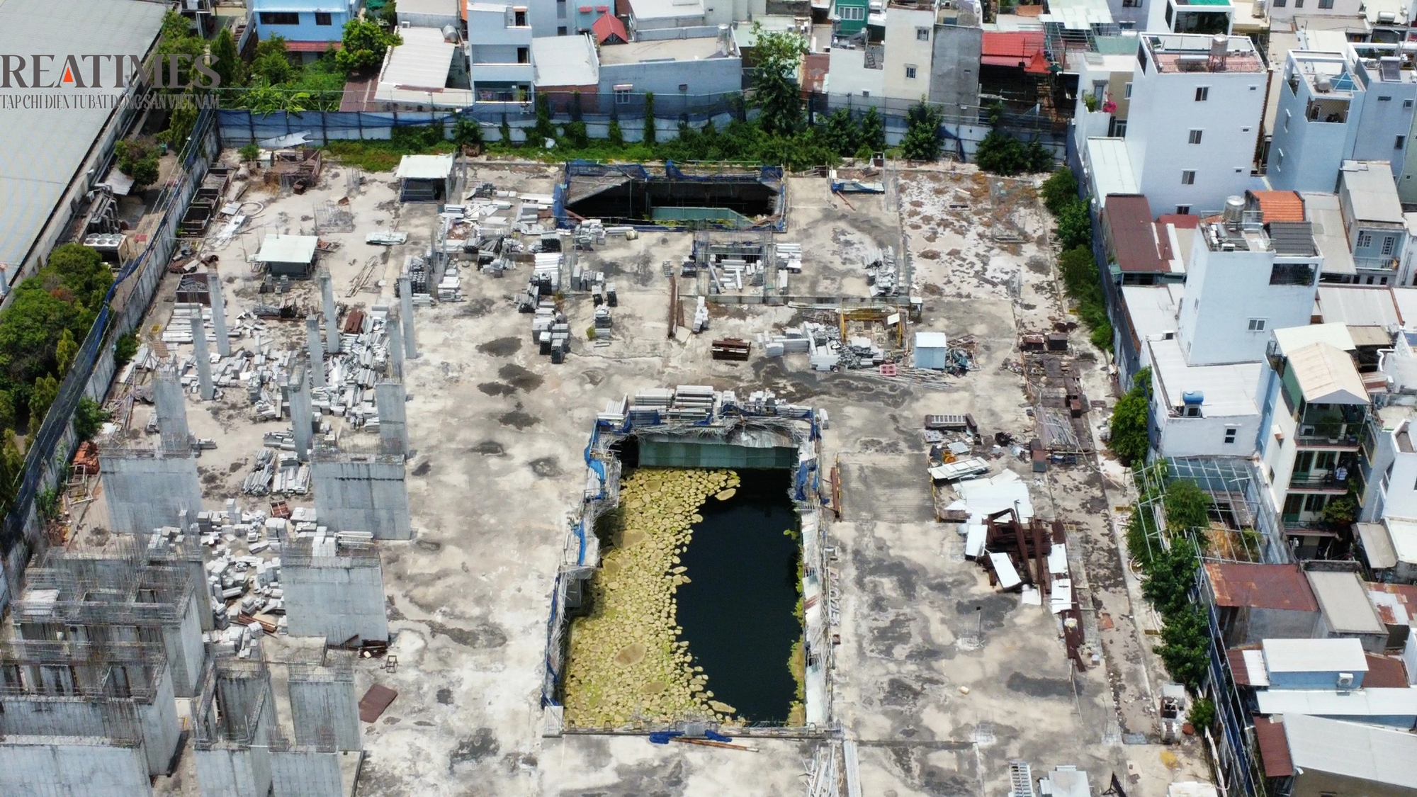 TP. Hồ Chí Minh: Cận cảnh dự án bỏ hoang của Trung Thuỷ khiến khách hàng sa lầy- Ảnh 2.