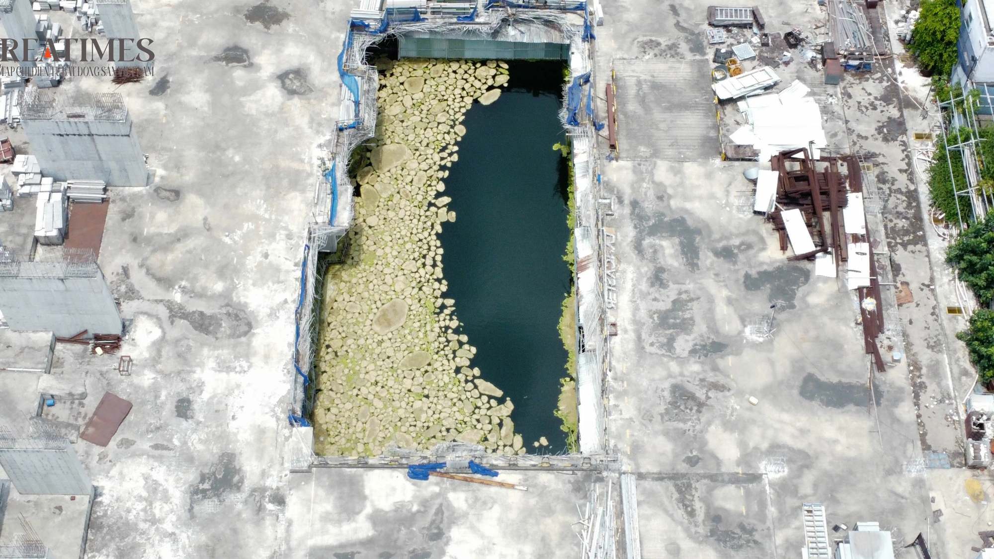 TP. Hồ Chí Minh: Cận cảnh dự án bỏ hoang của Trung Thuỷ khiến khách hàng sa lầy- Ảnh 3.