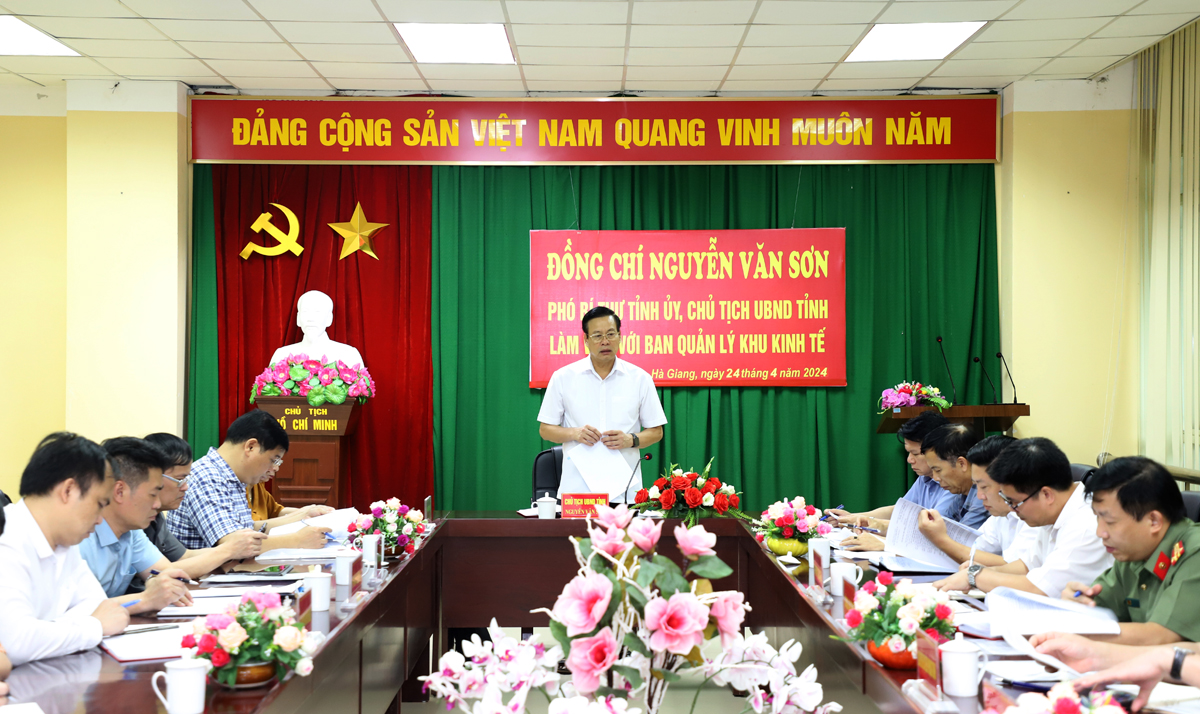 Hà Giang: Chủ tịch tỉnh kiểm tra một số dự án đầu tư tại Khu kinh tế cửa khẩu Thanh Thủy- Ảnh 1.