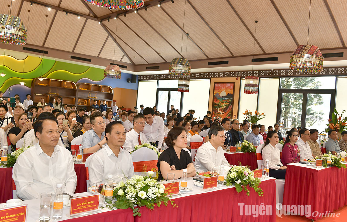 Tuyên Quang: Ra mắt Trung tâm đón tiếp khu du lịch Tân Trào Destination Centre- Ảnh 2.