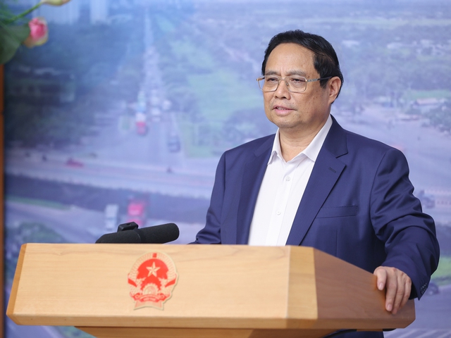 Thủ tướng Phạm Minh Chính: Phấn đấu vượt tiến độ 3-6 tháng các công trình giao thông trọng điểm- Ảnh 1.