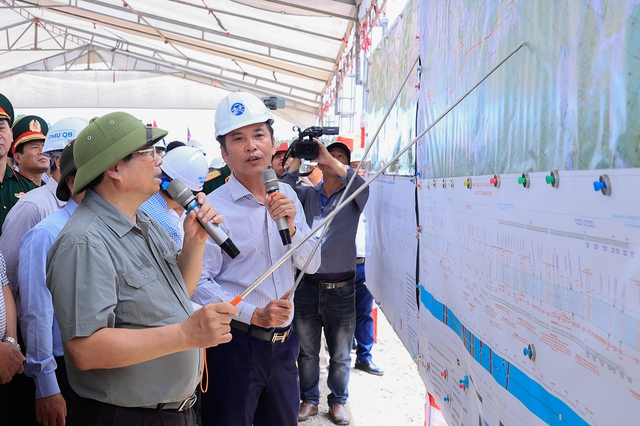 Phấn đấu thông xe 3 dự án cao tốc Bắc - Nam vào dịp 30/4/2025- Ảnh 2.