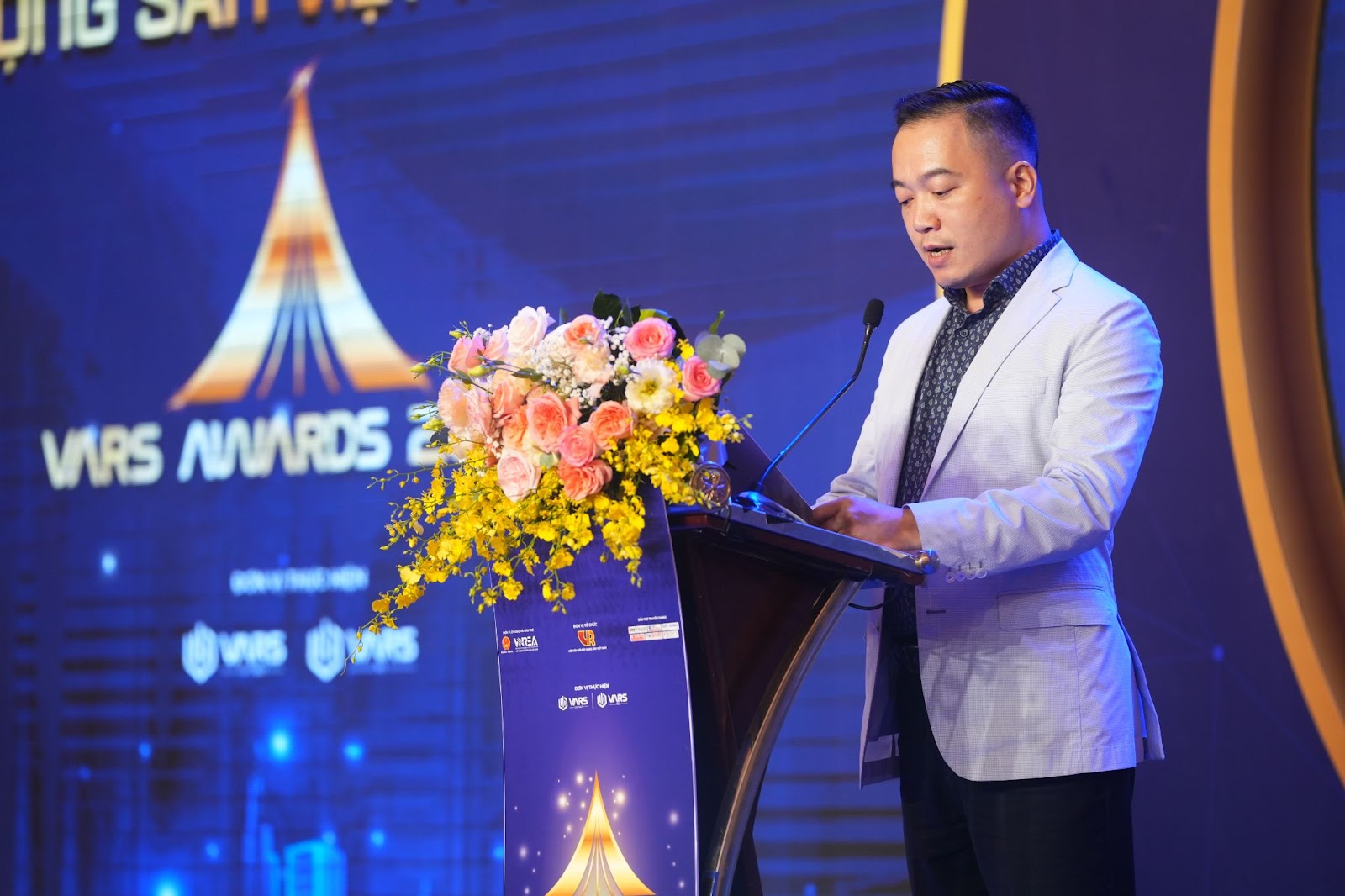 VARS AWARDS 2024 - Tôn vinh giá trị Người và Nghề Môi giới bất động sản- Ảnh 1.