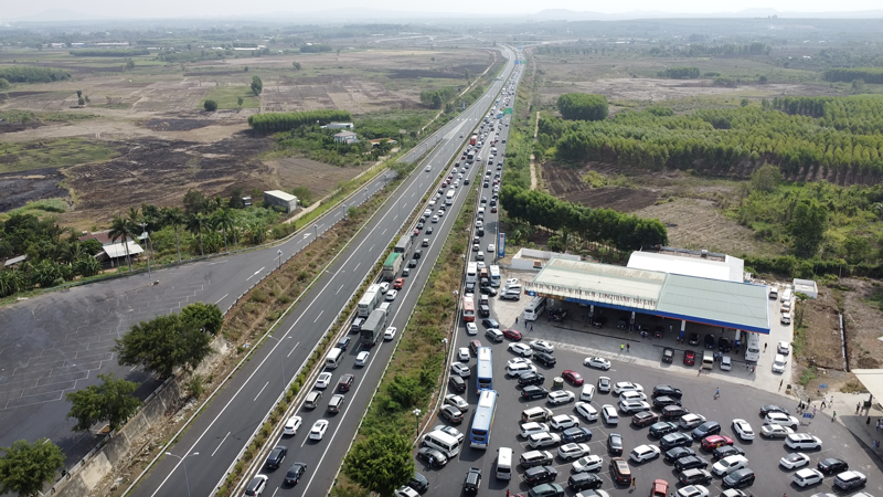 Bộ GTVT kêu gọi đầu tư 2 trạm dừng nghỉ trên tuyến cao tốc Bắc - Nam phía Đông gần 850 tỷ đồng- Ảnh 2.