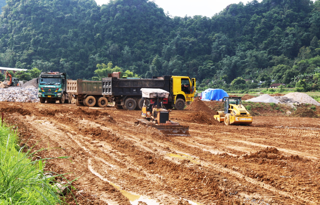 Cao Bằng: Thạch An đẩy nhanh tiến độ xây dựng khu tái định cư thị trấn Đông Khê- Ảnh 1.