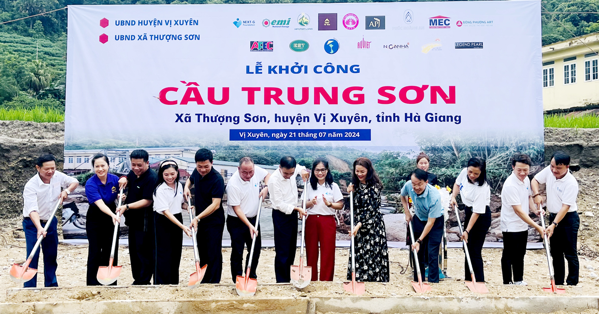 Hà Giang: Kết nối “huyết mạch” giao thông về thôn, bản ở Vị Xuyên- Ảnh 1.