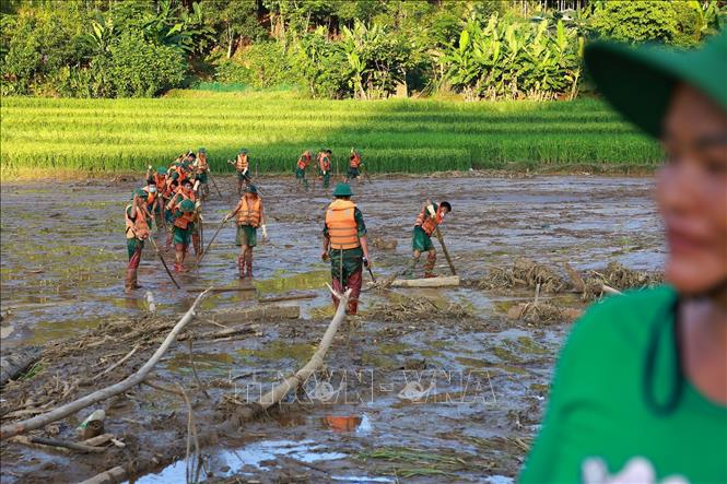 Bài viết của Thủ tướng Phạm Minh Chính về phát triển kinh tế sau bão lũ- Ảnh 3.