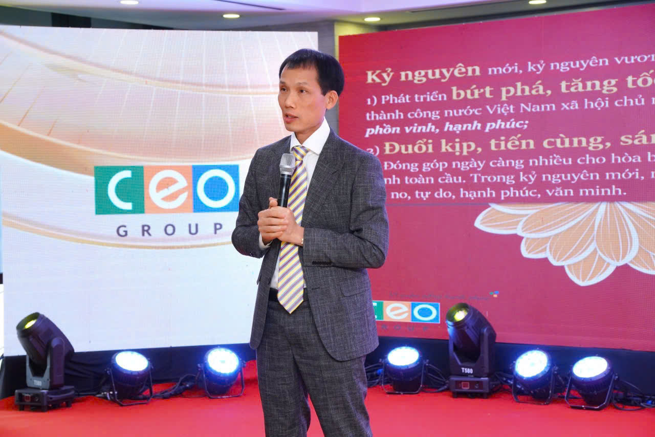 TS. LS. Đoàn Văn Bình: Du lịch Việt Nam trong kỷ nguyên mới - Xây dựng chiến lược mới để Việt Nam trở thành cường quốc du lịch thế giới- Ảnh 1.