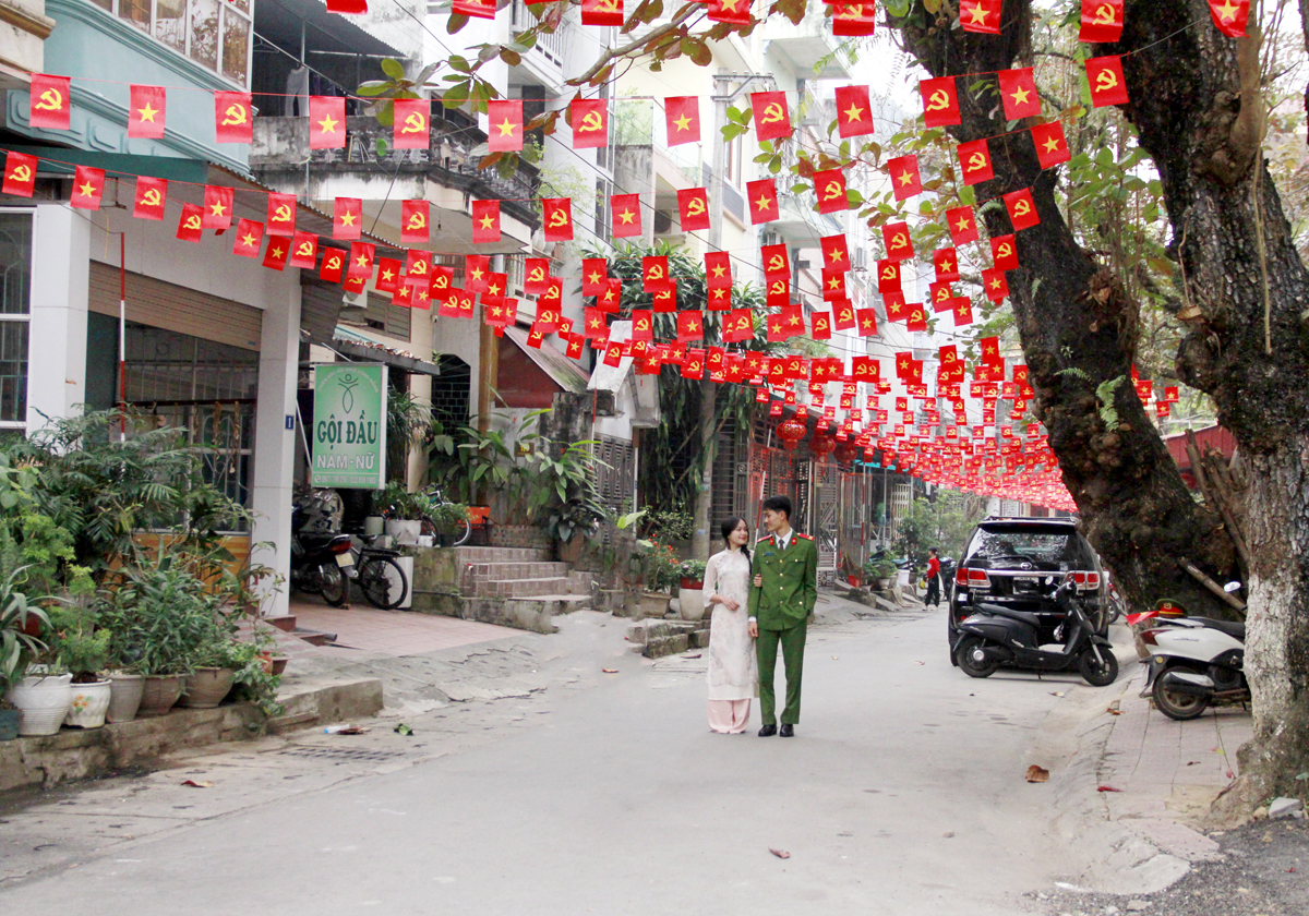 Hà Giang: Không khí Tết ngập tràn khắp các khu dân cư- Ảnh 3.