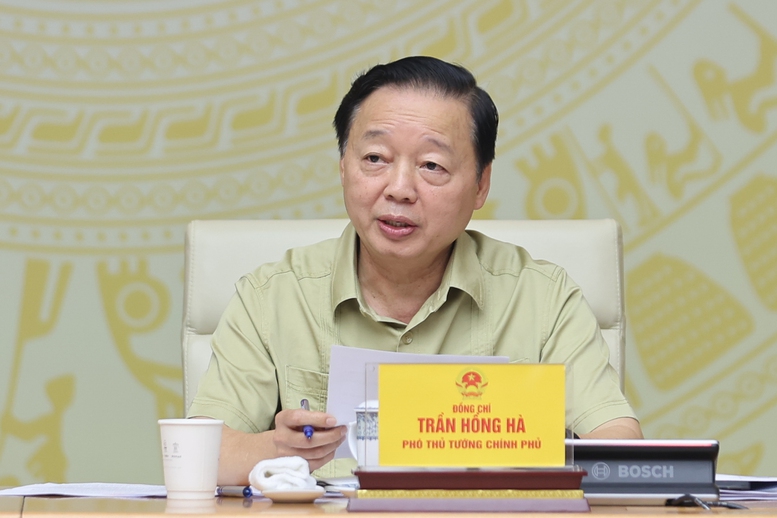 Thủ tướng: Đột phá phát triển nhà ở xã hội phù hợp từng địa phương, đầy đủ hạ tầng và cân đối cung - cầu- Ảnh 3.